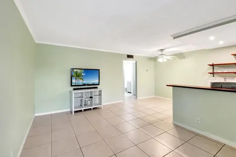 205 Ne 3rd Street Boynton Beach FL 33435