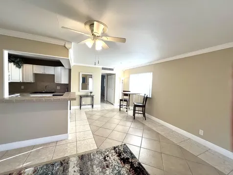 322 Seville Delray Beach FL 33446