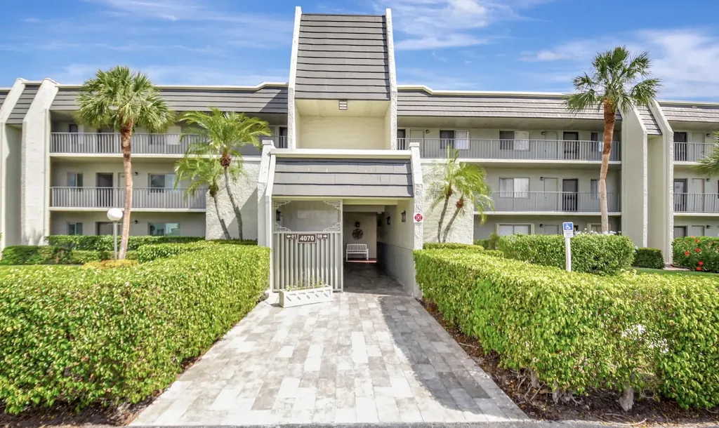 4070 Tivoli Court Lake Worth FL 33467