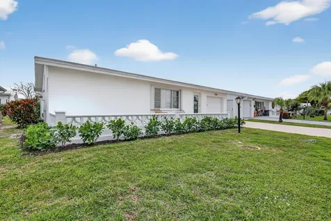 2206 Sw 20th Way Boynton Beach FL 33426