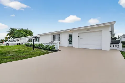2206 Sw 20th Way Boynton Beach FL 33426