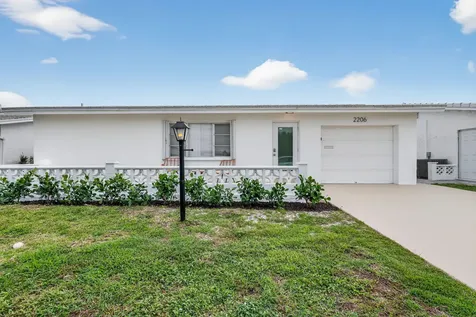 2206 Sw 20th Way Boynton Beach FL 33426