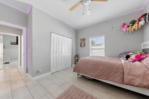 525 Nw 12th Avenue Boynton Beach FL 33435