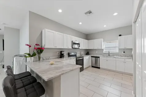 525 Nw 12th Avenue Boynton Beach FL 33435