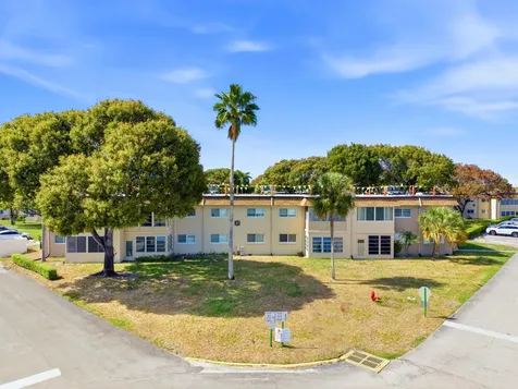 700 Lori Drive Palm Springs FL 33461