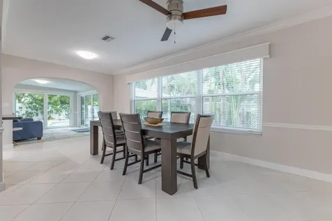 498 Ne 47th Street Boca Raton FL 33431