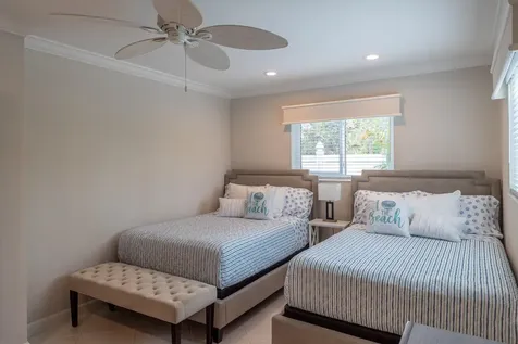 498 Ne 47th Street Boca Raton FL 33431