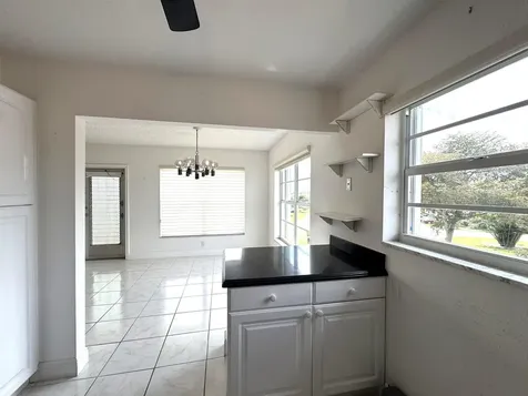 301 Wellington F West Palm Beach FL 33417