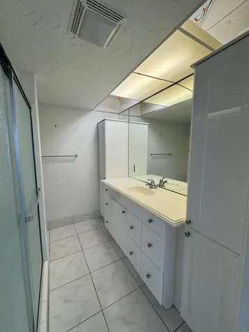 301 Wellington F West Palm Beach FL 33417