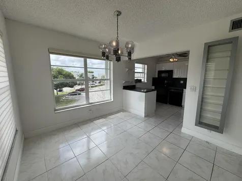 301 Wellington F West Palm Beach FL 33417