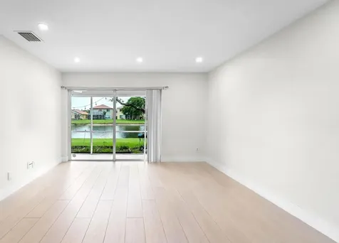 8018 Big Pine Way Riviera Beach FL 33407