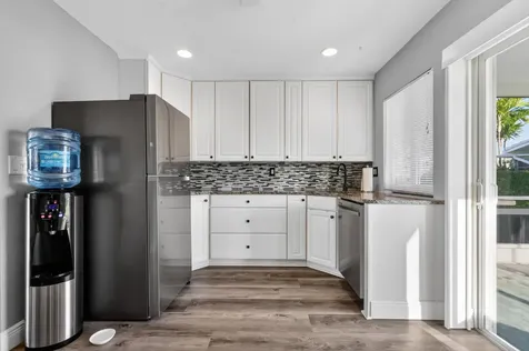 2010 SW 6th Avenue Boynton Beach FL 33426