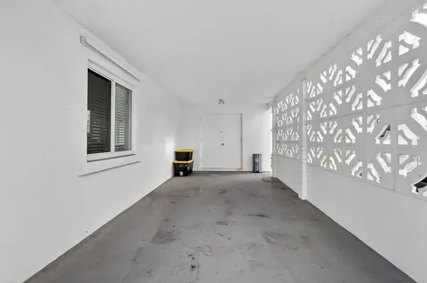 2010 SW 6th Avenue Boynton Beach FL 33426