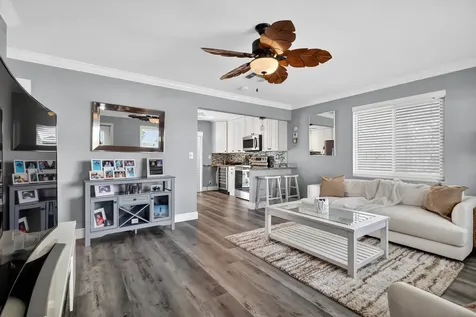 2010 SW 6th Avenue Boynton Beach FL 33426