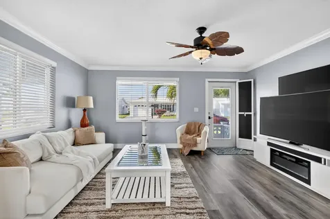 2010 SW 6th Avenue Boynton Beach FL 33426