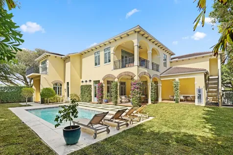 800 Ne 4th Street Boca Raton FL 33432