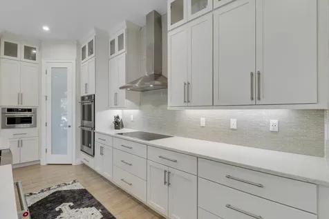 2475 Ne Evinrude Circle Jensen Beach FL 34957