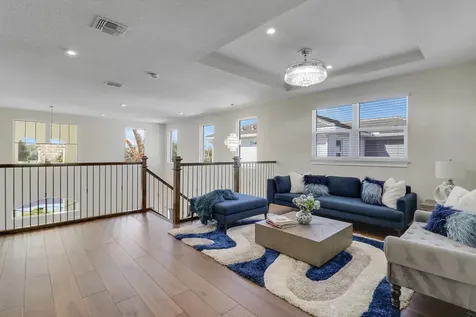 2475 Ne Evinrude Circle Jensen Beach FL 34957