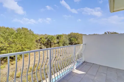 2475 Ne Evinrude Circle Jensen Beach FL 34957