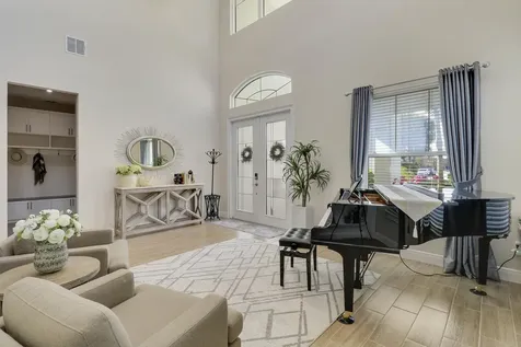 2475 Ne Evinrude Circle Jensen Beach FL 34957