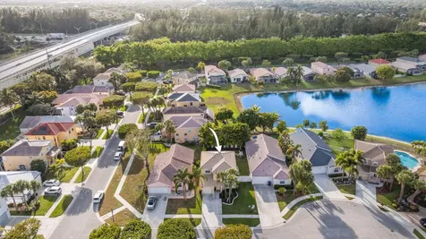 6939 Dawntree Court Lake Worth FL 33467