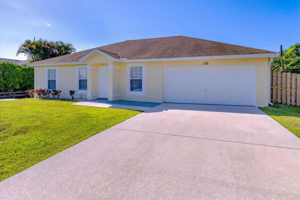 738 Sw Monsoon Road Port Saint Lucie FL 34953