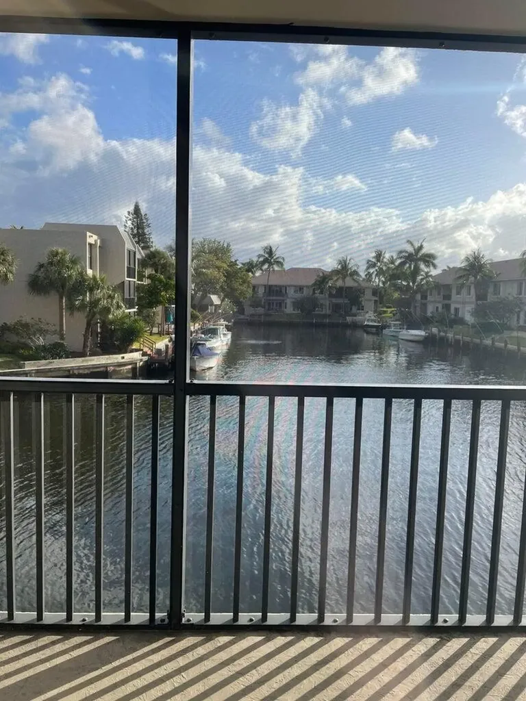 6 Royal Palm Way Boca Raton FL 33432