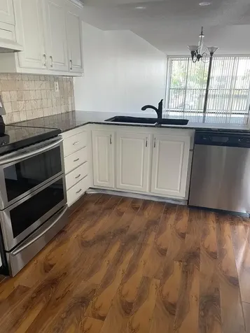 6 Royal Palm Way Boca Raton FL 33432