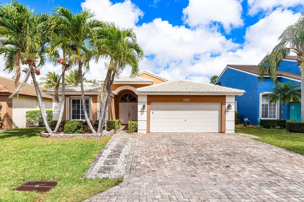 4797 Nw 7th Place Deerfield Beach FL 33442