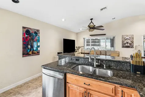 4797 Nw 7th Place Deerfield Beach FL 33442