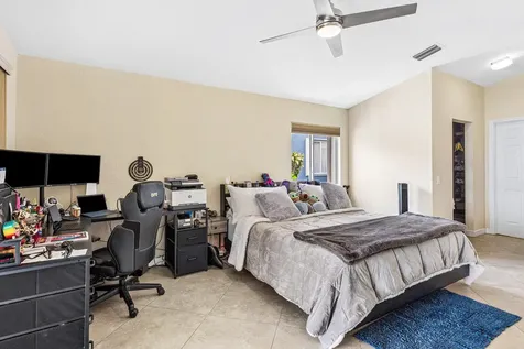 4797 Nw 7th Place Deerfield Beach FL 33442