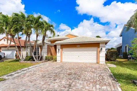 4797 Nw 7th Place Deerfield Beach FL 33442