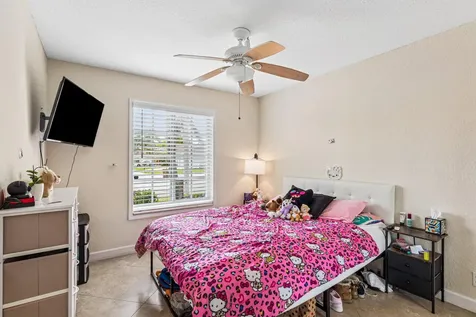 4797 Nw 7th Place Deerfield Beach FL 33442