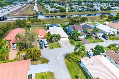 4797 Nw 7th Place Deerfield Beach FL 33442