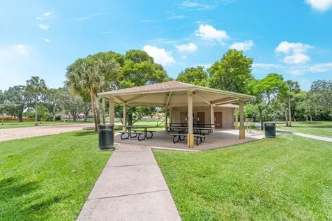4797 Nw 7th Place Deerfield Beach FL 33442