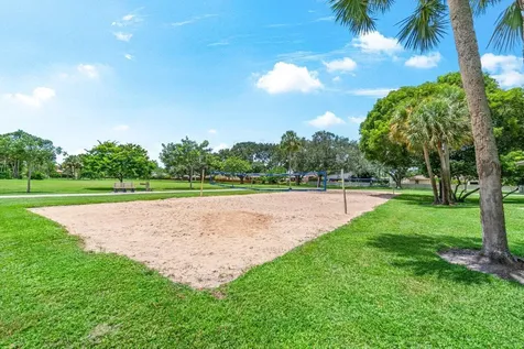 4797 Nw 7th Place Deerfield Beach FL 33442