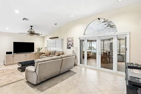 4797 Nw 7th Place Deerfield Beach FL 33442