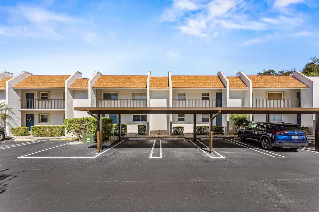 2905 SW 22nd Avenue Delray Beach FL 33445