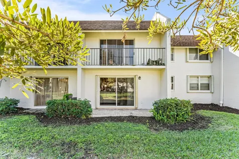 2905 SW 22nd Avenue Delray Beach FL 33445