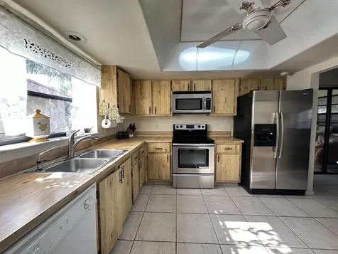 6273 Tall Cypress Circle Greenacres FL 33463