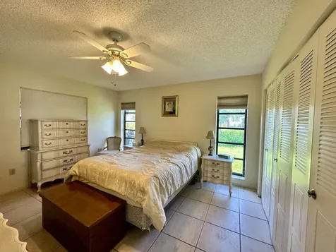 6273 Tall Cypress Circle Greenacres FL 33463