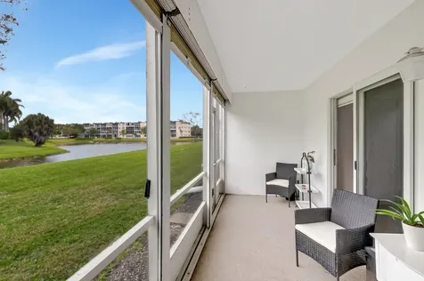 1044 Rexford Boca Raton FL 33434