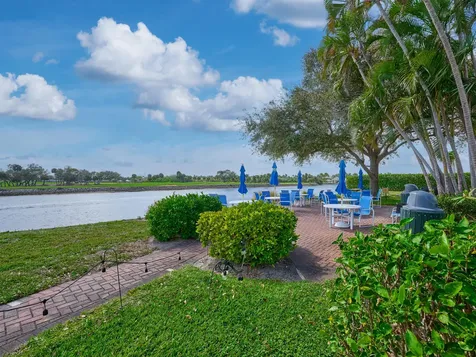 336 Golfview Road North Palm Beach FL 33408