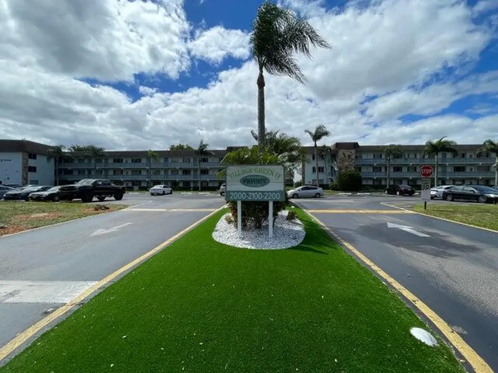 2100 Springdale Boulevard Palm Springs FL 33461
