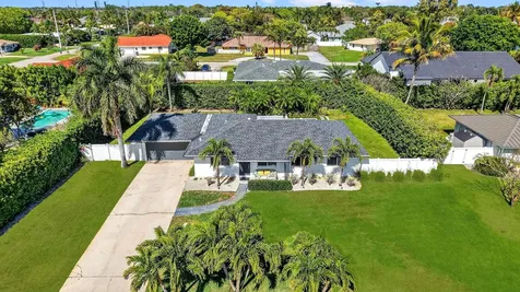 937 Sw 36th Court Boynton Beach FL 33435