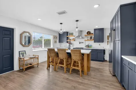 937 Sw 36th Court Boynton Beach FL 33435