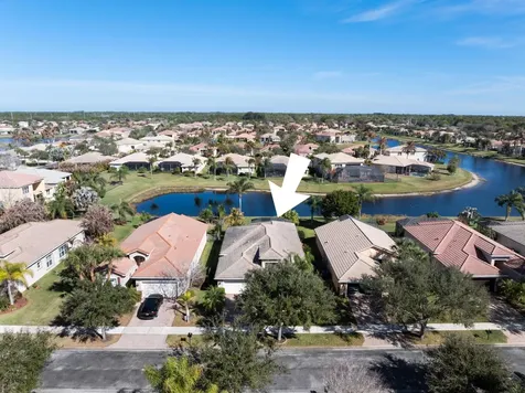 2082 Grey Falcon Circle Vero Beach FL 32962
