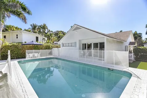 211 Miraflores Drive Palm Beach FL 33480