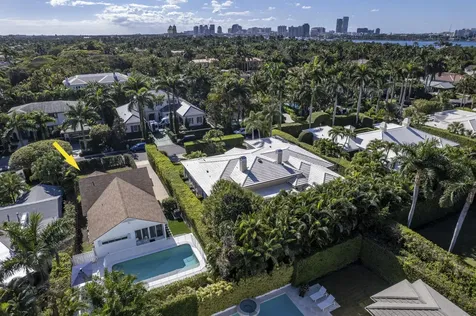 211 Miraflores Drive Palm Beach FL 33480