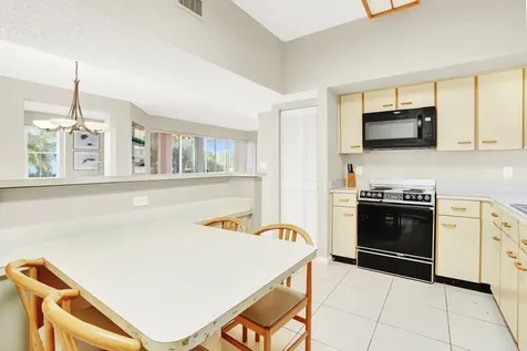 5106 Lake Catalina Drive Boca Raton FL 33496